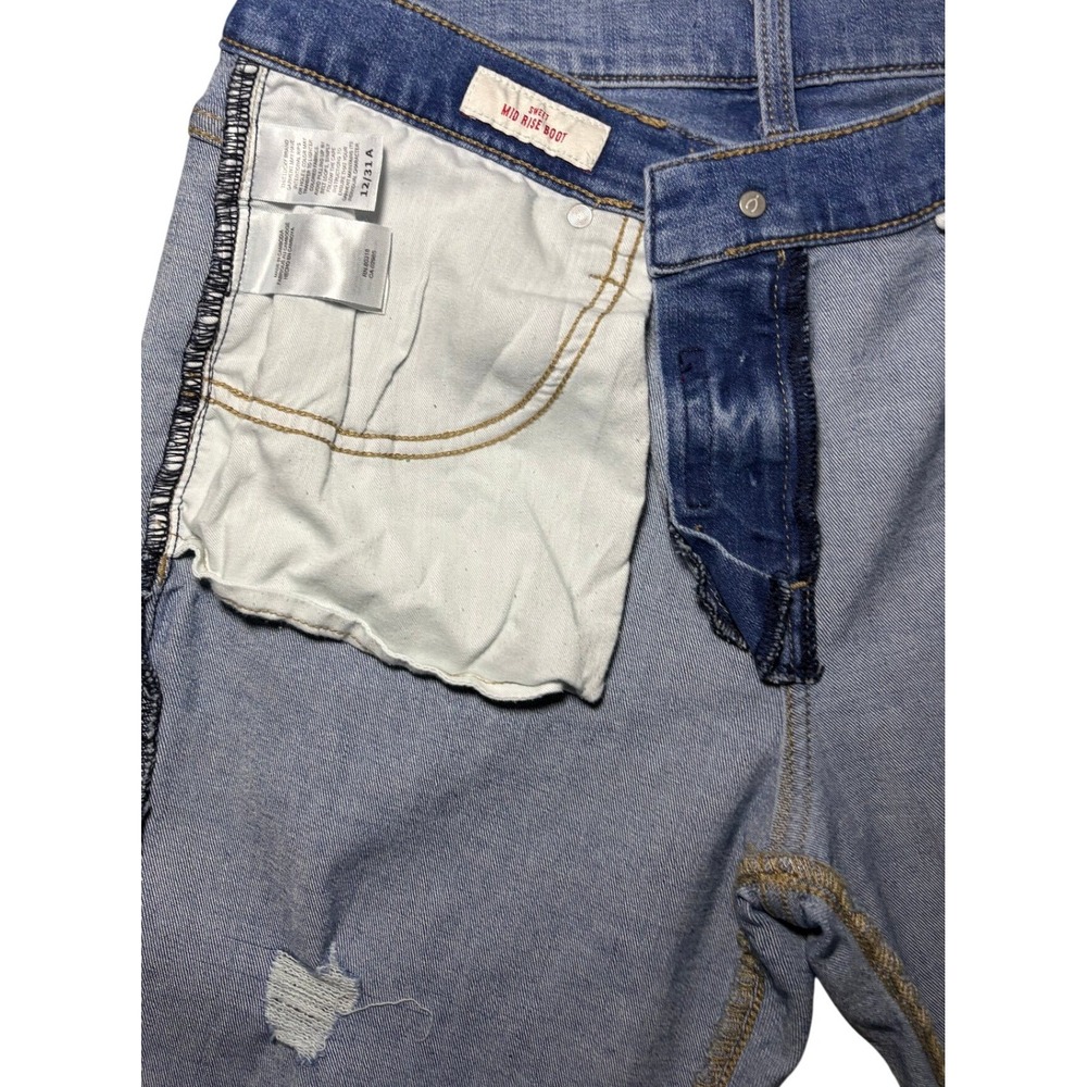 Lucky Brand Sweet Mid Rise Boot Jeans Medium Wash Distressed Size 12/31A Women - Picture 6 of 8